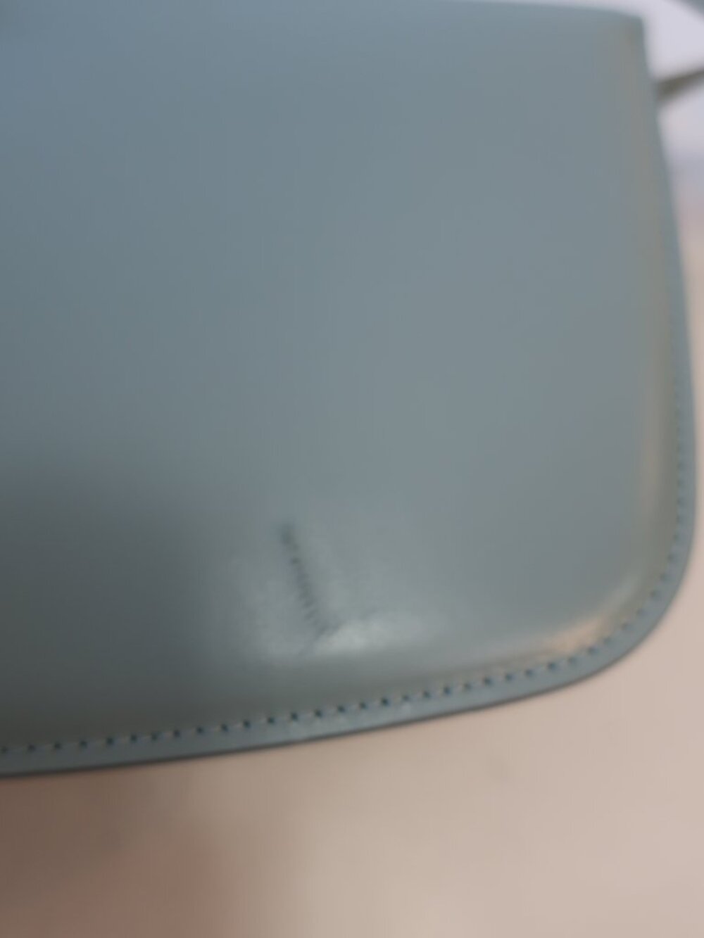 Women Ferragamo Fiamma Leather Light Green Shoulder Bag - Picture 7 of 12